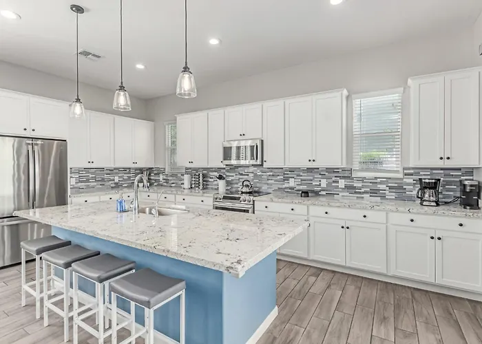 Modern 3br In - Stylish Spacious Family-friendly *